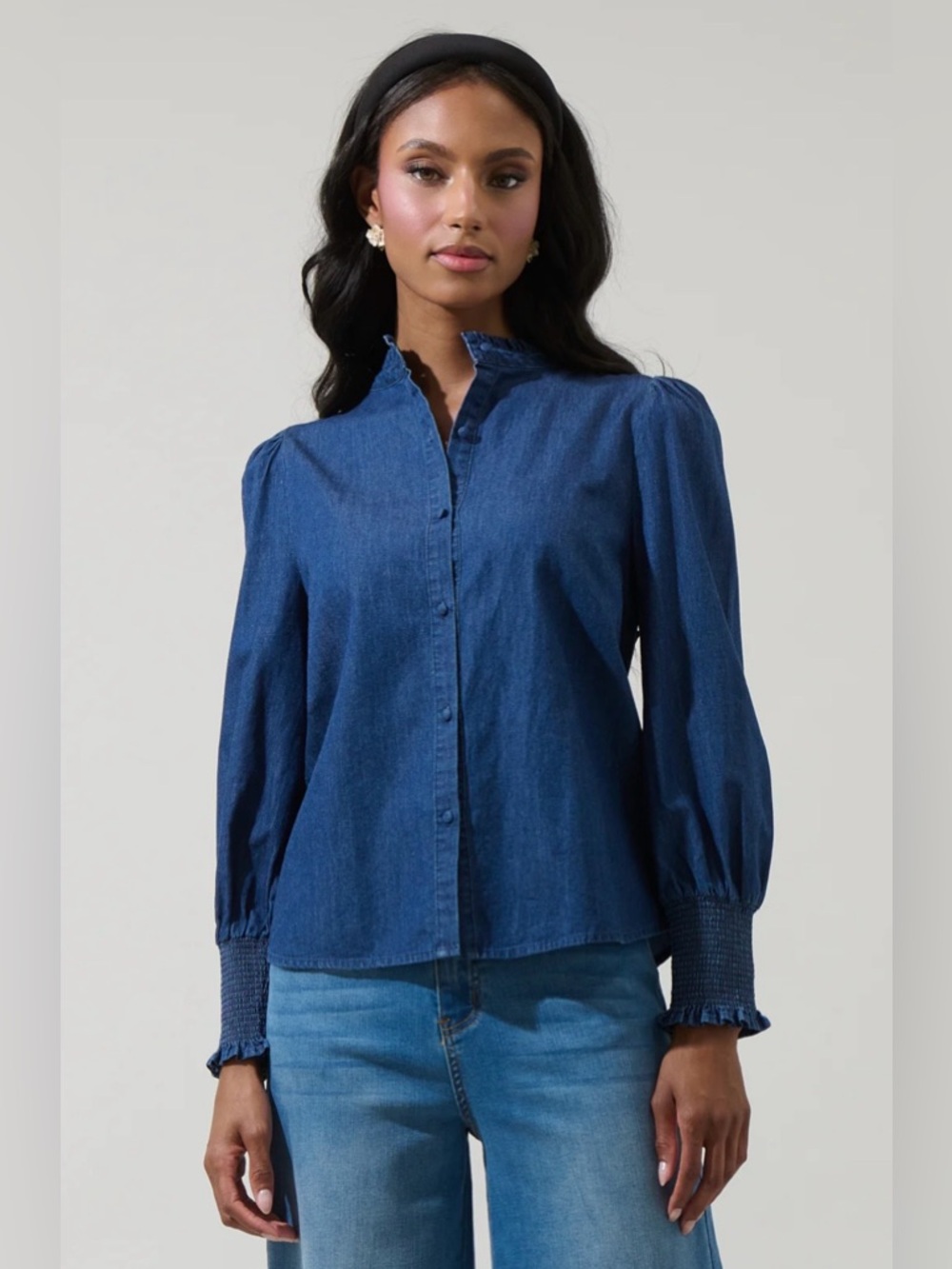 Centimeters women’s size 2X denim colored button down long sleeve blouse‎